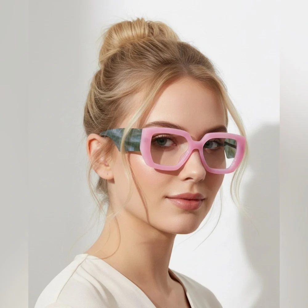 ✨NEW Pink and Gray Statement Fashion Glasses